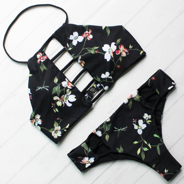 Floral Women Bikini Set New Halter Swimwear Printed Bikini High Neck Lace Up Front Top and Cheeky Bottom Size S-L Sexy Swimsuit