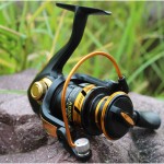 HOT SALE! Spinning reel fishing reel 2000/3000/4000/5000 5.5:1 spinning reel casting fishing reel lure tackle line K8356