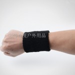 New Fitness bracer Sports Wristband Sweat Wristband Yoga Workout Tennis Squash Badminton GYM Sports Safety Wrist Support