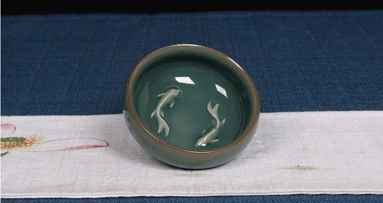 2-pcs-Porcelain-Cups-Ge-Kiln-Cracking-Color-Fish-Cup-Kung-Fu-Tea-Set-32710394863