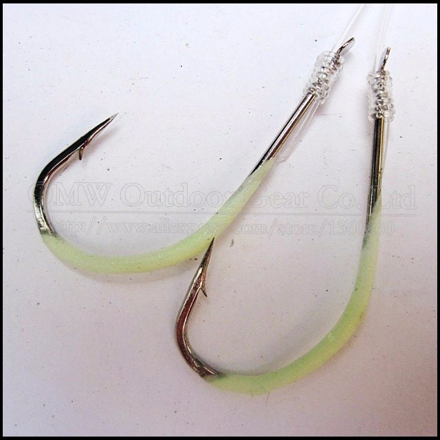 2015-new-30pcspack-Luminous-Fishing-Hook-12-18-Barbed-Hooks-Pesca-Tackle-Accessories-High-Carbon-Ste-32349750411