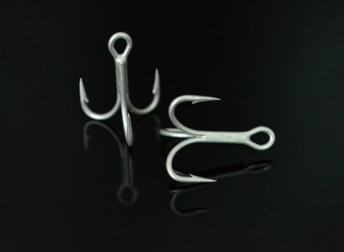 5pcs-lot-Fish-Hunter-fishing-hook-Treble-Hook-France-VMC-hook-1-2-4-6-carp-fishing-hooks-Lure-Access-32403509002