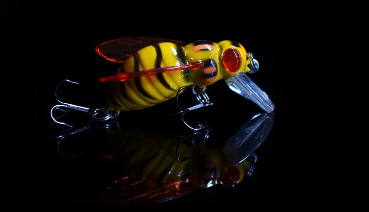 6g-45cm-Insect-Baits-Alice-Mouth-Fish-Lures-Isca-Artificial-Top-Tater-Bee-Lure-2018021538