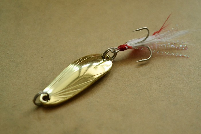 Free-shipping-fishing-spoon-lure-metal-lure-silvergold-8g-12g-14g-spoon-bait-hard-lure-cheap-fishing-32433473019