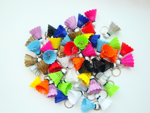 Free-shipping50pcslotfashional-key-colorful-badminton-decorations-badminton-chain-badminton-pendant--465467952