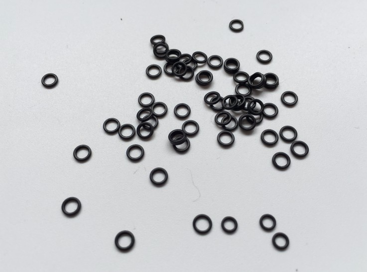 Rompin-100Pcs-Carp-fishing-rigs-Quick-change-Round-rig-rings-fishing-rigs-O-rings-31mmamp37mm-32691813589