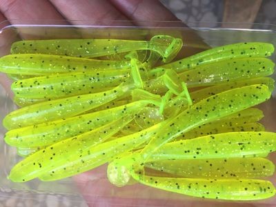 Super-Blink-Color-Attraction-Soft-Lure-T-Tail-Worm-Bait-5-88-cm-Lot-20-Pieces-32739705804